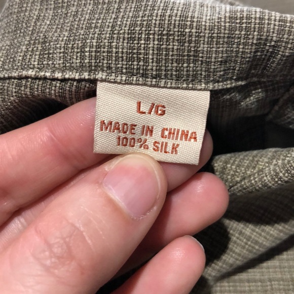 Tommy Bahama 100% silk leaf print shirt large - Picture 9 of 9